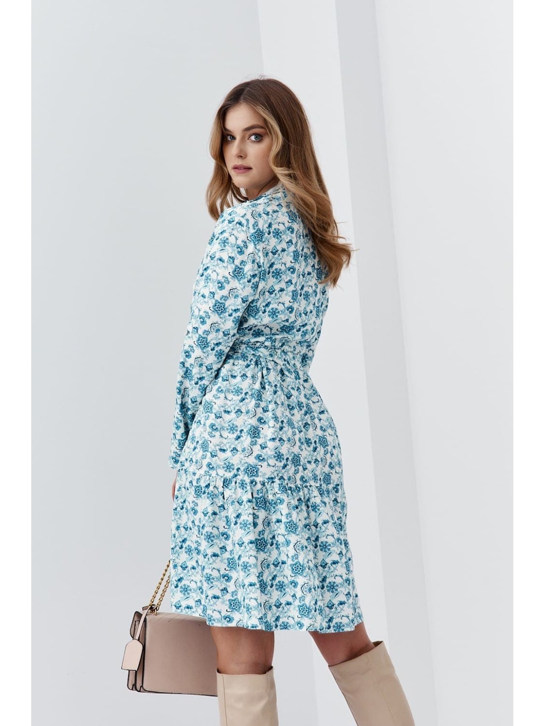 Patterned shirt dress with a belt, cream and blue 4171 - Online store - Boutique